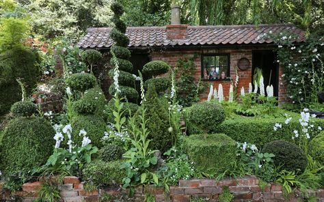 Garden Outbuilding Ideas, Chelsea Flower Show Gardens, Brick Shed, Zero Waste Recipes, Rhs Chelsea Flower Show, Garden Workshops, Topiary Garden, Brick Garden, Gardening Projects