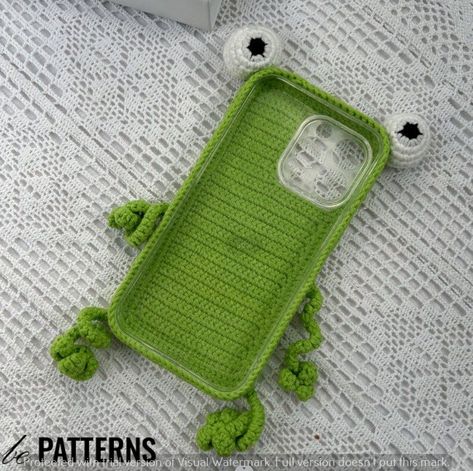 Crochet Phone Case Pattern Tutorial: Add a Pop of Color Crochet Phone Cover, Crochet Socks Pattern, Crochet Phone Cases, Crochet Mobile, Crochet Case, Crochet Bag Pattern Free, Crochet Pouch, Crochet Business, Crochet Stitches For Beginners