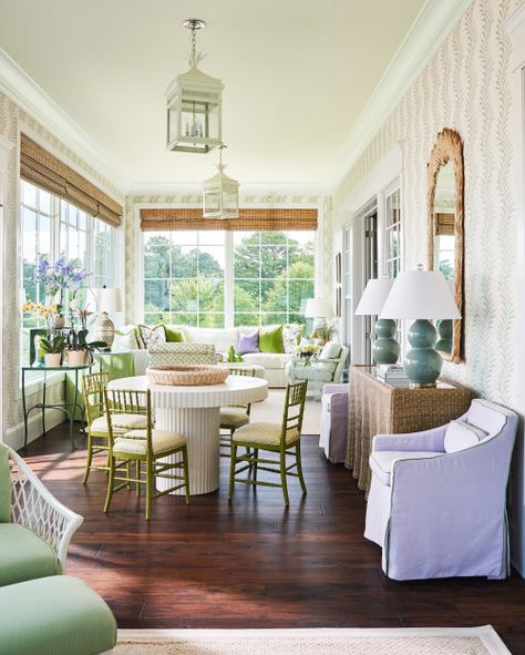 Sunroom Decorating Ideas Farmhouse Style, Four Seasons Room Addition, Sunroom Dining Room, Farmhouse Sunroom, Sunroom Remodel, Sunroom Furniture, Sunroom Addition, Sunroom Ideas, Sunroom Decorating