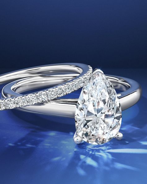 De Beers - Planning a Holiday proposal? Discover the most... Holiday Proposal, Instagram Planning, Plan A, A Holiday, Diamond Engagement Ring, Diamond Engagement, Diamond Engagement Rings, Holiday Gifts, Engagement Ring