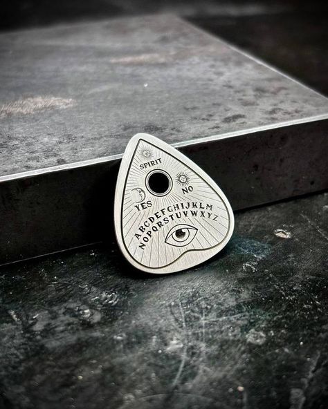 Channel that internal musician when using this guitar pick! Engraved .925 sterling silver planchette guitar pick. Made per order I can personalize/customize these #guitarpick #keepsake #jewelry #sooke #planchette #pick #musician #gift #giftidea #musicians #musiciangift #silver #sterlingsilver Silver Guitar, Custom Guitar Picks, Musician Gifts, Keepsake Jewelry, Guitar Picks, Guitar Pick, Day Off, Guitarist, Musical Instruments