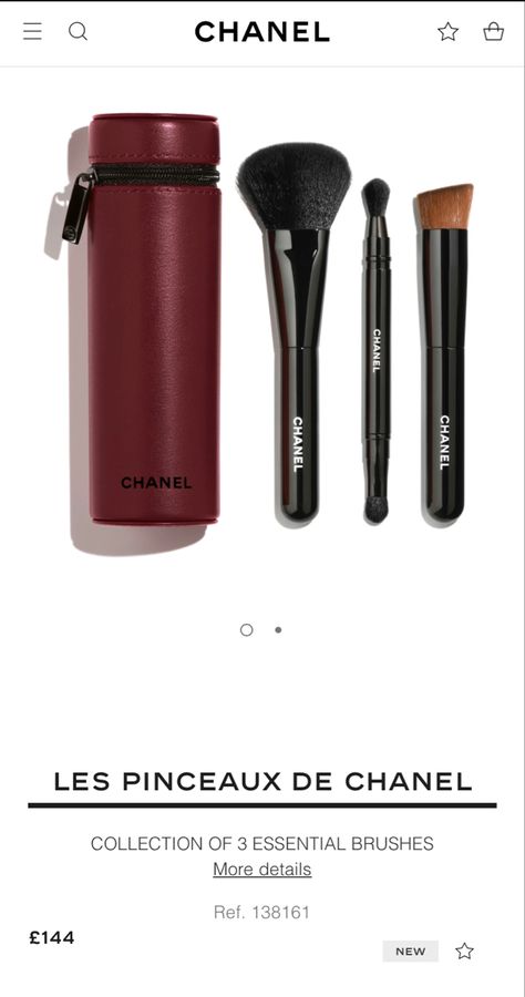 A set of 3 essential brushes in a leather case you can take everywhere with you. Includes a foundation brush, a blush brush, and an eye brush. Chanel Fall 2023, Chanel Brushes, Fake Makeup, Vanity Organization, Beauty Tips For Hair, Chanel Makeup, Eye Brushes, Blush Brush, Foundation Brush