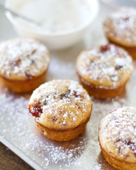 Strawberry Jam Muffins Recipe - Pinch of Yum Strawberry Jam Muffins Recipe, Strawberry Jam Muffins, Jam Muffins, Pinch Of Yum, Easy Foods, Delicious Sweets, Breakfast Options, Muffin Tins, Strawberry Jam