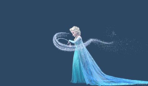 via GIPHY Frozen Gif, Deco Disney, Frozen Queen, Frozen Heart, Disney Princess Frozen, Frozen Princess, Queen Elsa, Disney Frozen Elsa, Disney Life