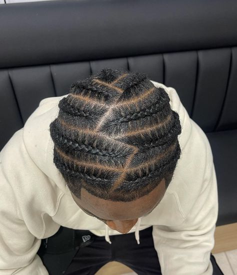 Men Side Braids Hairstyles, Braids For Black Women 2024, Straight Cornrows Braids, Black Men Braids Hairstyles Full Head, Short Braids Men, Cornrow Parting, Side Cornrows Men, 4 Cornrows Braids Men, Male Braid Styles