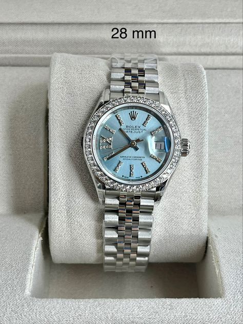 Woman Rolex Watch, Rolex Watches Women Classy, Classy Watches Women, Most Expensive Rolex, Pretty Watches, Rolex Watches Women, Classy Watch, Luxury Lifestyle Fashion, Fancy Watches