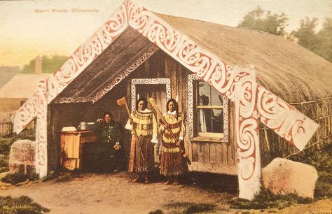 Western Costume, Polynesian People, Maori Culture, Culture Photography, Maori People, Māori Culture, Western Costumes, Pacific Islands, Rotorua