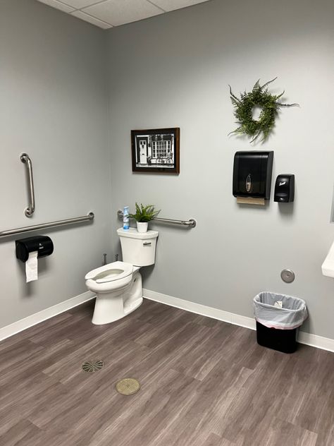 Bathroom Business Ideas, Commercial Bathroom Decor, Public Bathroom Decor, Medical Office Bathroom Ideas, Customer Bathroom Ideas, Work Restroom Ideas, Employee Restroom Ideas, Employee Bathroom Ideas, Business Bathroom Decor