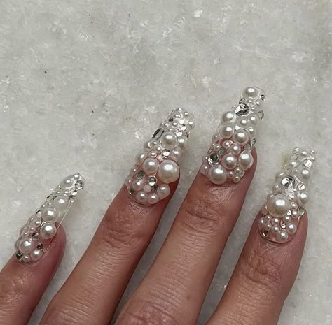 Silver Nails Long, Pearlcore Aesthetic, Detailed Nails, Rave Nails, Pearl Nail Art, Nails Silver, Nails 3d, Nail Prep, Clear Nail