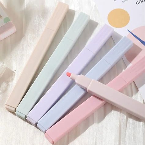 💖 6Pcs Cute Aesthetic Fluorescent Pen Soft Tip School Office Supplies Highlighters Pens Pastel Highlighters Marker Pen 💖 by Samag Shop At cheap price 🤑 Shop now 🛍️ at https://tinyurl.com/2yb89ntj Cute Markers, Pastel Highlighters Pens, Pastel Highlighters, Pastel Highlighter, Highlighter Set, Pen Art Drawings, Highlighter Pen, Highlighters Markers, Planner Notebook