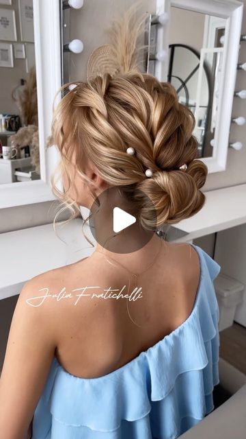 62K views · 4.5K likes | Julia Fratichelli on Instagram: "Save this esy tutorial of twisted bridal hairstyle.   Every time I start a hairstyle I let my creativity go ahead. But don’t worry, the creativity is not something you cannot learn. I truly believe that through our daily actions, hard work and determination, we can actually get anything we want.   #bridalhairstylist #bridalhairstyle #hairstyletutorial #hairtutorial #hairstylist #haireducation #stepbystephairstyle #twistedhair" Bridal Hair Tutorial Videos, Bridal Hair Tutorial, Twisted Hair, A Hairstyle, Long Hair Tutorial, Step By Step Hairstyles, Bridal Hairstyle, Hair Videos Tutorials, Hair Tutorials