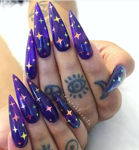 Pinterest: @ prettiiegorgeous ♥ Witchy Nails, Nail Goals, Stiletto Nail Art, Nails Yellow, Pointed Nails, Stiletto Nails Designs, Purple Nail, Round Nails, Jelly Nails