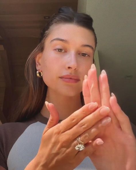 Hailey Baldwin Wedding Ring, Haily Biber Rings, Haley Bieber Ring, Hailey Baldwin Ring, Hailey Bieber Rings, Hailey Ring, Hailey Bieber Jewelry, Hailey Bieber Engagement Ring, Hailey Bieber Ring