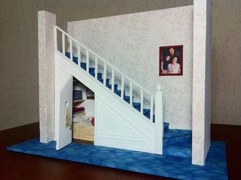 Harry Potter Cupboard, Cupboard Under The Stairs, Harry Potter Dolls, Harry Potter Miniatures, Villa Interior, Potters House, Under Stairs Cupboard, Under The Stairs, Theme Harry Potter