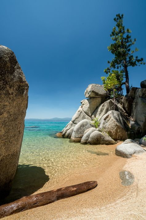 California/Nevada - Lake Tahoe — Explore More Nature Lake Tahoe Beaches, Pretty Lakes In Us, Tahoe National Forest, Lake Tahoe Pictures, Lake Tahoe Aesthetic Summer, Lake Tahoe Aesthetic, South Lake Tahoe Summer, Tahoe Pictures, Lake Tahoe Hikes