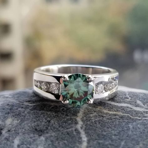 Green Moissanite, Unique Mens Rings, Promise Rings For Guys, Men's Wedding Ring, Party Rings, Round Moissanite, Band Engagement Ring, Stone Engagement Rings, Engagement Rings For Men