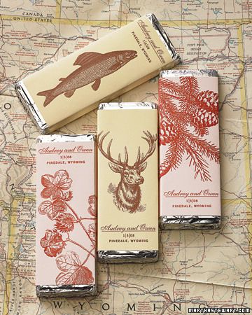 food packaging Classic Wedding Favors, Custom Chocolate Bars, Chocolate Packaging Design, Edible Favors, Chocolate Wedding Favors, Candy Wedding Favors, Chocolate Bar Wrappers, Custom Chocolate, Edible Gifts