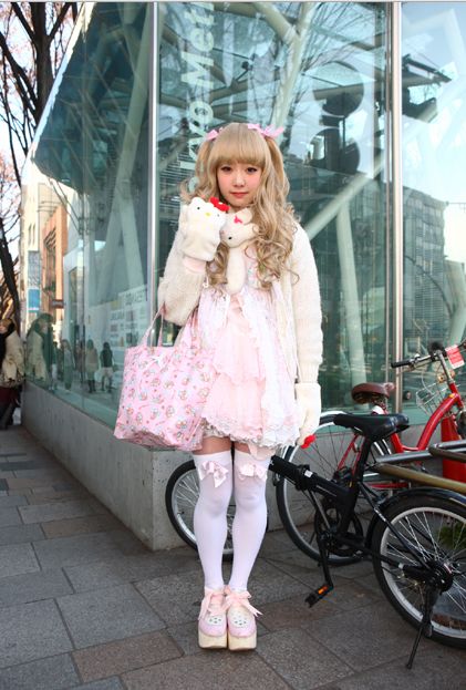 Tumblr  #harajuku #cute #japan #tokyo #fashion I Am A Dreamer, Pastel White, Street Syle, Hat Aesthetic, Fashion Tumblr, 일본 패션, Harajuku Fashion Street, Harajuku Girls, Gyaru Fashion