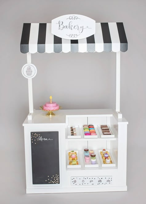 BAKERY PLAY STAND | INTERCHANGEABLE THEMES - Styled By Mama Bakery Backdrop Ideas, Bakery Play Stand, Kids Stand Ideas, Kids Bakery Shop Diy, Bakery Stand, Diy Lemonade Stand, Lemonade Stands, Ice Cream Stand, Candy Cart