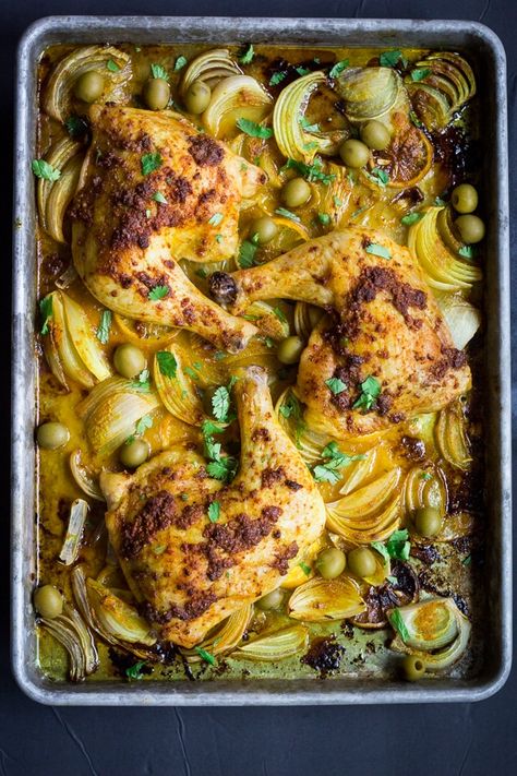 Moroccan Chicken Recipe, Chicken Bake Recipe, Plats Ramadan, Sheet Pan Meals Chicken, Pan Chicken Recipes, Easy Sheet Pan Dinners, Sheet Pan Suppers, Sheet Pan Chicken, Sheet Pan Dinners Recipes