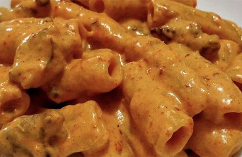 Pasta Rustica, Penne Alla Vodka, Pasta Italiana, Alla Vodka, Cooking Cream, Butter Pasta, Pepper Pasta, Italian Pasta Recipes, Baked Pasta Recipes