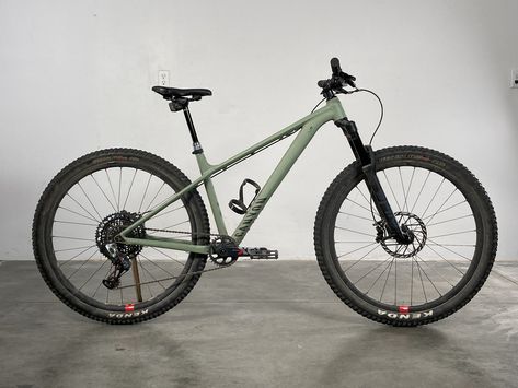 2021 Canyon Stoic 4 Bike - Reviews, Comparisons, Specs - Mountain Bikes - Vital MTB Canyon Mtb, Bike Parking, Bike Reviews, Bottom Bracket, Mountain Bikes, Cycling Bikes, Mountain Bike, Mountain Biking, Cycling