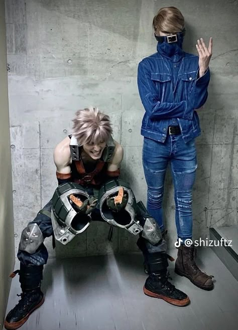 Bakugo Cosplayer, Cosplay Bakugou, Bakugo Cosplay, All Might Cosplay, Bakugou Cosplay, Most Creative Halloween Costumes, Halloween Costumes 2022, Bakugo Katsuki Fanart Cute, My Hero Academia Cosplay