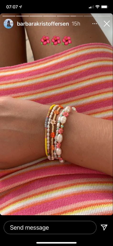 Anklets To Make, Beachy Anklets, Pearl Jewelery, Beachy Bracelets, Small Bead Bracelet, Beaded Braclets, Preppy Bracelets, Making Bracelets With Beads, Summer Anklets