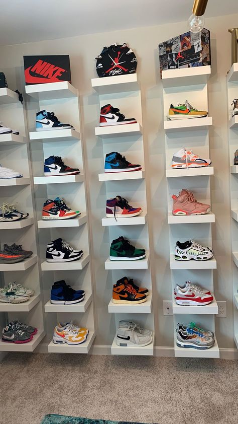 Sneakerhead Bedroom, Ikea Shelving, Sneaker Wall, Sneaker Room, Shoes Display, Sneakerhead Room, Sneaker Closet, Sneaker Displays, Hypebeast Room