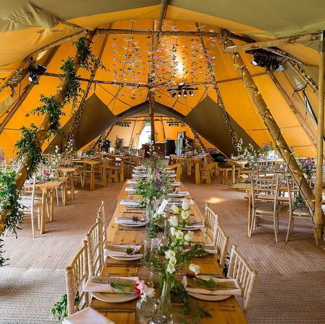 ON THE GALLERY ✨ @gilmertonhouse provides the perfect backdrop to Harriet & William’s Tipi wedding 🌿Visit the gallery for all your Tipi… Tipi Decor, Food Caravan, Tipi Wedding Decor, Teepee Wedding, Marquee Decoration, Festival Style Wedding, Dream Wedding Reception, North Berwick, Edinburgh Wedding