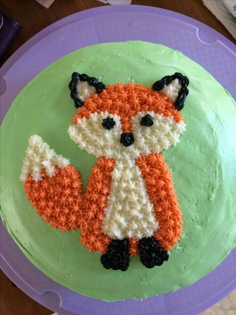 Red Fox Birthday Cake, Fox Smash Cake 1st Birthdays, Fox Cake Birthday, Fox Cake Ideas, Fox Party Ideas, Fox Birthday Party Ideas, Fox Cakes, Fox Birthday Cake, Fox Birthday Party