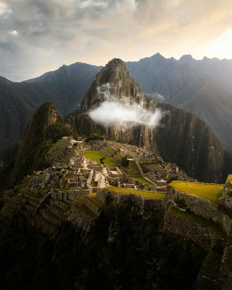 Aerial Photography of Machu Picchu in Peru · Free Stock Photo Peru Sacred Valley, Machu Picchu Peru Aesthetic, Peru Aesthetic, Machu Picchu Peru, Travel Essentials List, Into The Unknown, Sacred Valley, Travel Itinerary Template, Dream Trip