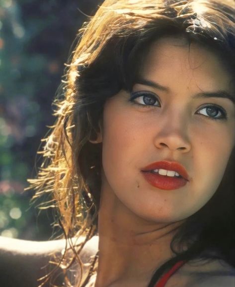 Phoebe Cates Paradise, Phoebe Cates Fast Times, Linda Barrett, Vintage Culture, Phoebe Cates, Best Things In Life, Fast Times, Jennifer Connelly, Hollywood Celebrities