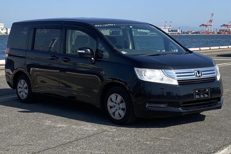 You cannot miss this 2012 HONDA STEPWAGON for only USD 1,300 (Car Cost). All the best deals at IBC Auto. #ibcauto #japanusedcars #cotd #honda #stepwagon #stationwagon Honda Stepwagon, Sun Roof, Car Images, Black Wheels, Air Bag, Engine Types, Tyre Size, Station Wagon, Wheel Cover