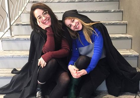 Two Jewish orthodox sisters are testing New York's modest fashion. Orthodox Jewish Fashion, Orthodox Fashion, Jewish Woman Clothing, Jewish Women Fashion, Fashion Modest, Jewish Women, Hijab Fashion, Modest Fashion, Design Inspiration