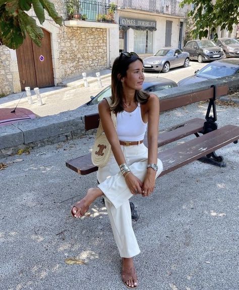 London Outfit Summer, Greece Outfit Ideas, Brunch Outfit Summer, Vacation Outfit Summer, Outfit Europe, European Fashion Summer, European Summer Outfits, Europe Outfits, Trip Outfits