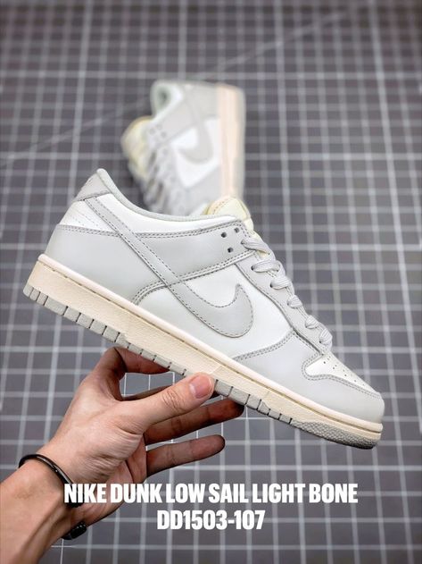 Nike Dunk Low Sail Light Bone DD1503-107 Nike Air Jordan Retro, Retro Shoes, Swag Shoes, Cheap Shoes, Nike Dunk Low, Nike Cortez Sneaker, Dunk Low, Nike Dunk, Nike Dunks