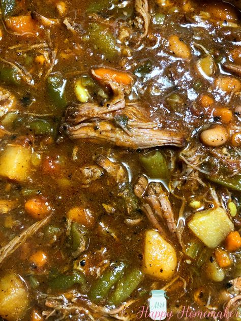 Recipes With Beef Soup Bones, Veg Beef Soup, Beef Shank Soup, Soup With Beef Broth, Beef Soup Bones, Leftover Soup, Homemade Vegetable Beef Soup, Homemade Broth, Bone Broth Soup