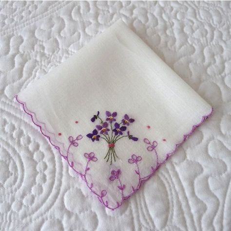 Violet Bouquet, Handkerchief Embroidery, Embroidered Hankies, Sister's Birthday, Basic Hand Embroidery Stitches, Simple Hand Embroidery Patterns, Digital Embroidery Patterns, Diy Embroidery Designs, Embroidered Handkerchief