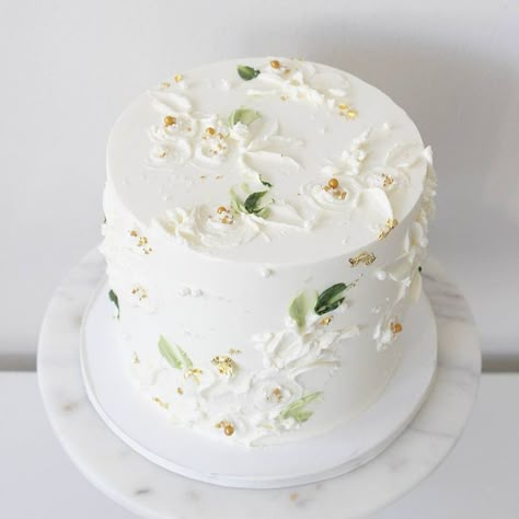 Dreamy white on white cake with floral accents would be amazing for a summer garden party with close friends. #cake #party #summerparty #monotone Wedding Cake Buttercream Flowers, Soul Cake, Cake With Flowers, White Buttercream, Icing Flowers, Buttercream Wedding Cake, White Wedding Cakes, Buttercream Flowers, Painted Cakes