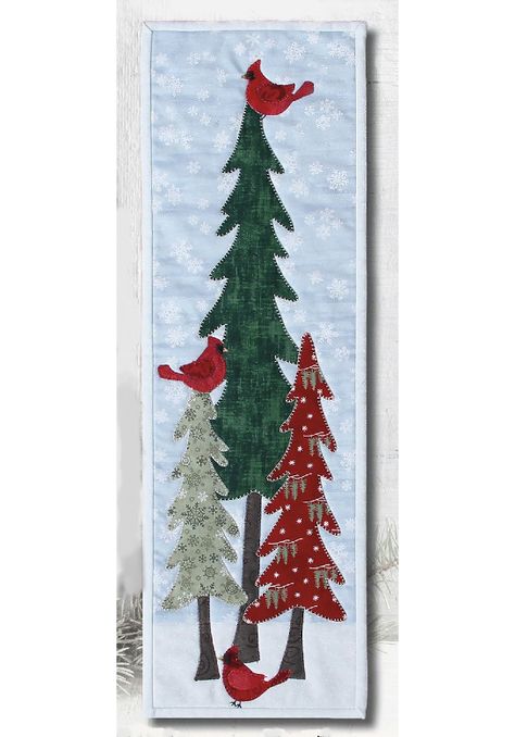 Christmas Trees Quilt Patterns, Christmas Quilt Wall Hanging Patterns Free, Quilted Pictures, Cardinals In Winter, Trees Quilt, Tree Quilt Pattern, Christmas Quilting Projects, Red Cardinals, Christmas Tree Quilt