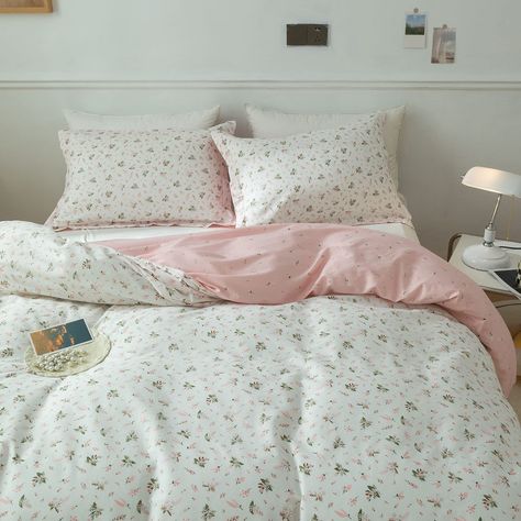 PRICES MAY VARY. Soft Cotton Fabric: The chic shabby garden botanical floral full size duvet cover set is made from 100% natural cotton, ultra-soft, breathable, lightweight, skin-friendly and machine washable, give you and your family good and comfortable sleeping all night. The cottagecore bedding set suitable for all seasons Aesthetic Floral Girls Duvet Cover Full Size: 3 Pieces floral full size bedding set=>1*full cotton duvet cover 80"x 90" + 2*pillowcases 20"x 26"(▲▲comforter/quilt/duvet, b Cute Full Size Bed Sheets, Comforter Sets Queen Size, Bed Sets Twin Size, Cute Duvet Covers For Teens, Duvet Covers Cute, Twin Size Bedsheets, Bed Quilt Covers, Room Decor Bedding, Dainty Comforter