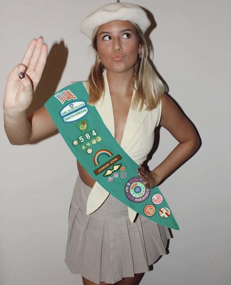 Girl Scout Costume, Blonde Halloween Costumes, Cute Group Halloween Costumes, Classy Halloween Costumes, Hot Halloween Outfits, Halloween Coustumes, Pretty Halloween Costumes, Holloween Costume, Cute Couple Halloween Costumes