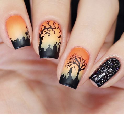 Night Nails, Magic Makeup, Easy Nails, Nails Halloween, Bonfire Night, Halloween Nail Designs, Halloween Nail, Halloween Nail Art, Fall Nail