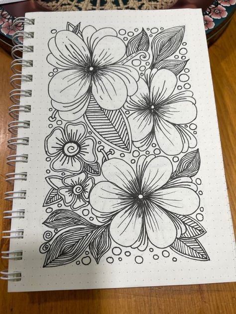 Zentagle Drawing Easy, Flower Zentangle, Doodle Art Flowers, Zentangle Artwork, Pen Art Drawings, Zen Doodle Art, Sharpie Art, Tangle Art, Flower Sketches