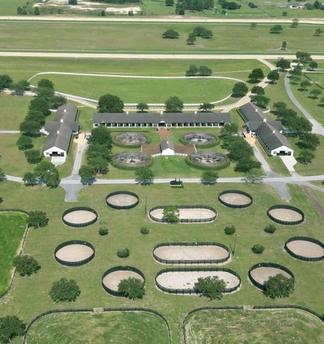 Watching Park Farm | Ocala, Marion County, Florida | Horse Farm | Equestrian Estate | Country Property World Equestrian Center, Horse Farm Layout, Farm Map, Sarah Stone, Country Property, Farm Estate, Farm Layout, Training Facility, Riding Arenas