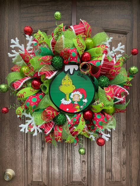 Grinch mesh wreath, christmas wreath Grinch Mesh Wreath Diy, Grimch Wreath, Grinch Theme Wreath Diy, Christmas Mesh Wreaths Grinch, Grinch Christmas Reef, The Grinch Christmas Wreath, Grinch Diy Wreath, Grinch Themed Wreath, Grinch Door Wreath