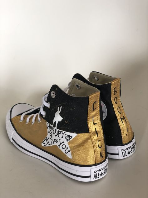 Hamilton Shoes, Converse Costumised Ideas, Hamilton Converse, Black Converse Painting Ideas, Painting Converse, Custom Painted Converse, Converse Painting, Decorated Converse, Converse Art