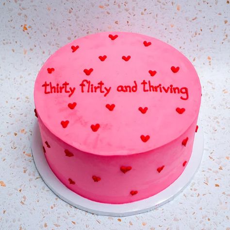 All Cakes – Padoca Bakery 30tj Birthday Cake, Birthday Cake For Women 30th, 30th Birthday Cake Simple, 34 Year Old Birthday Cake, Birthday Cakes 30th Woman, 30th Birthday Inspiration, Thirtieth Birthday Cake, Cute 30th Birthday Cakes, 29 Birthday Theme Party Ideas