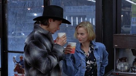 the thing called love Samantha Mathis, 90s Country Music, 90s Films, No Crying In Baseball, Trisha Yearwood, Perfect Movie, River Phoenix, My Year, Love Film